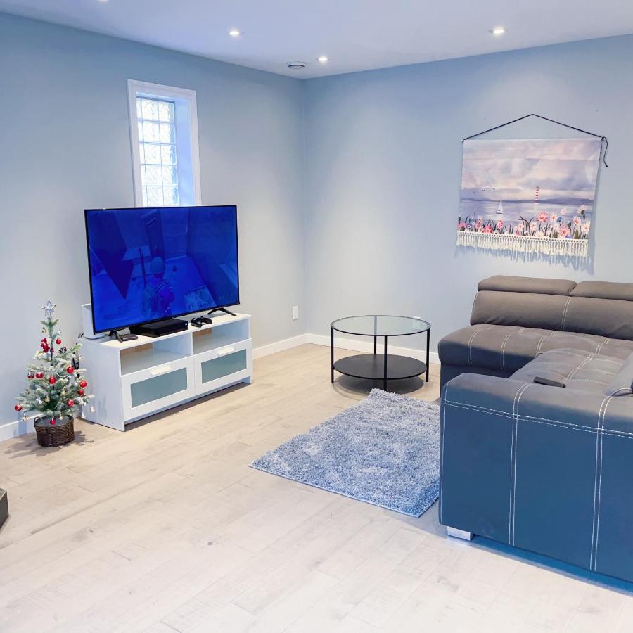 Quiet Three Bedrooms House Victoria Bagian luar foto
