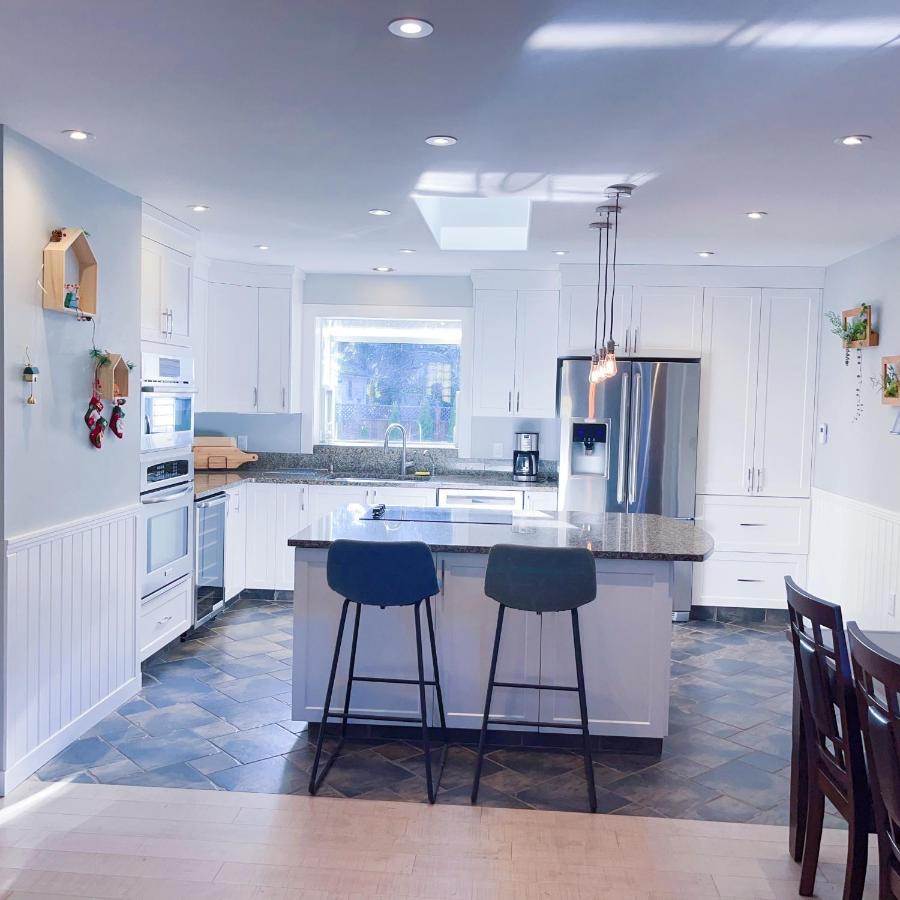Quiet Three Bedrooms House Victoria Bagian luar foto